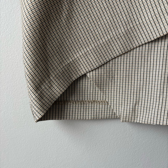 Plaid Mini skirt - Picture 5 of 9